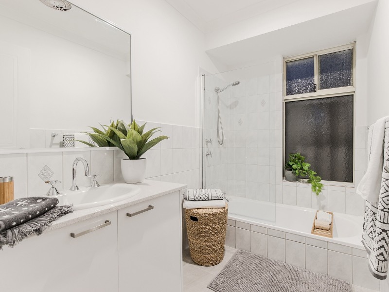 61 Mornington Boulevard, Waikiki WA 6169