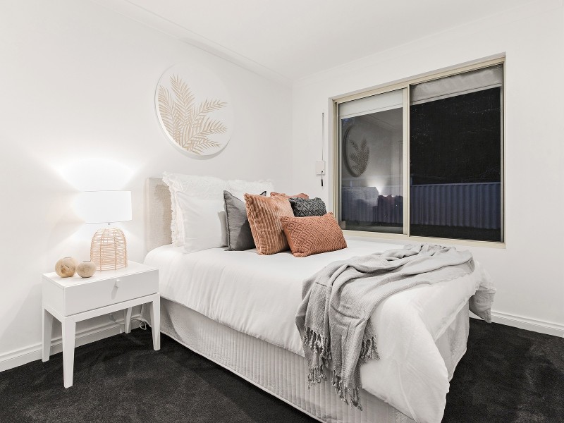 61 Mornington Boulevard, Waikiki WA 6169