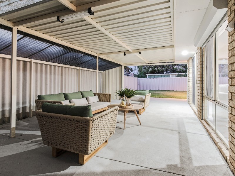 61 Mornington Boulevard, Waikiki WA 6169