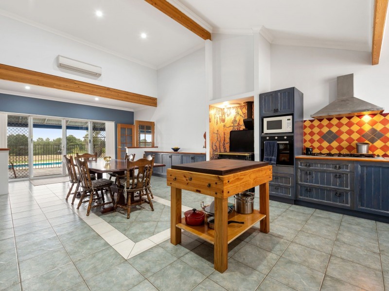 20 Pine Crest Way, Gnangara WA 6077