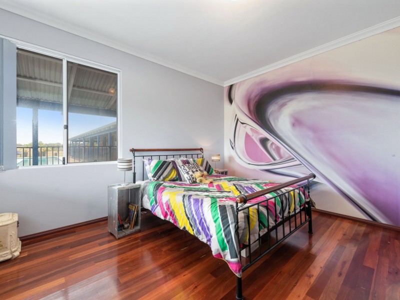 20 Pine Crest Way, Gnangara WA 6077
