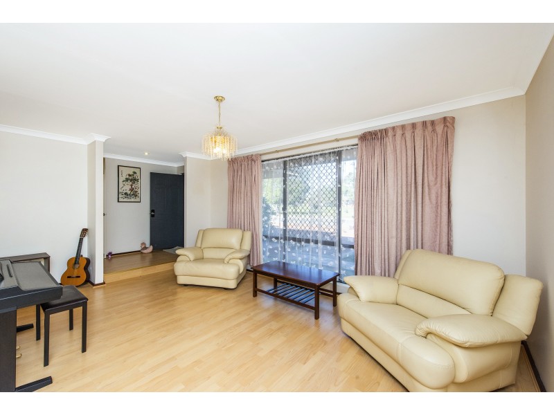 22 Gledhill Way, Leeming WA 6149