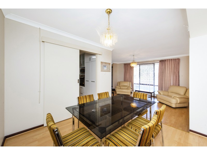 22 Gledhill Way, Leeming WA 6149