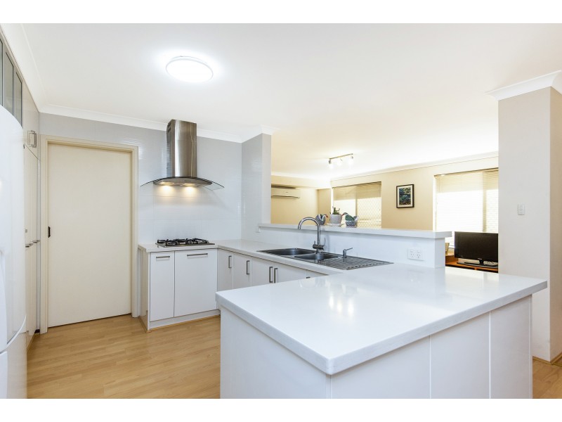 22 Gledhill Way, Leeming WA 6149