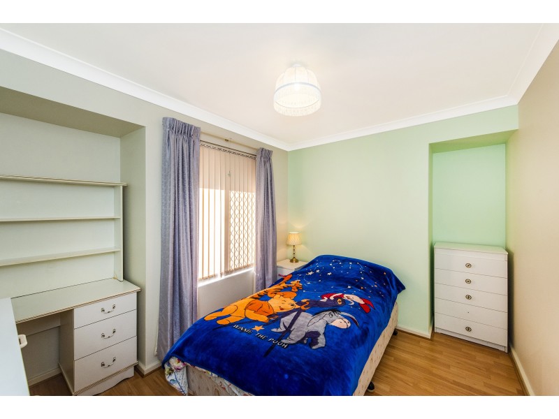 22 Gledhill Way, Leeming WA 6149