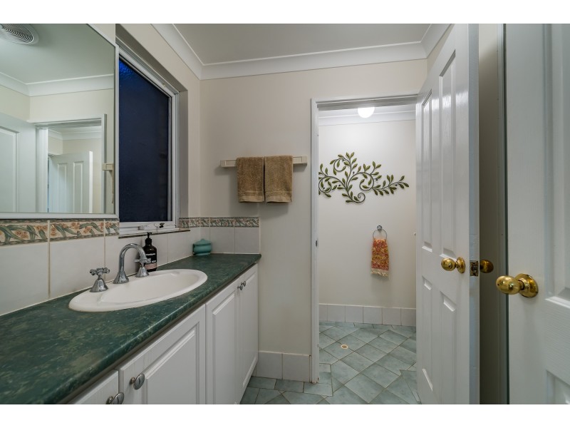 20 Tyneside Grove, Currambine WA 6028