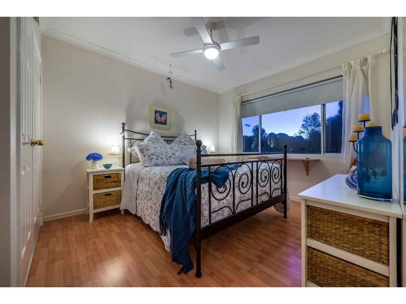 20 Tyneside Grove, Currambine WA 6028