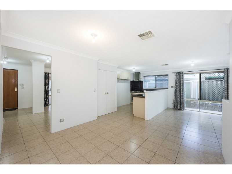 41 Copeland Drive, Redcliffe WA 6104