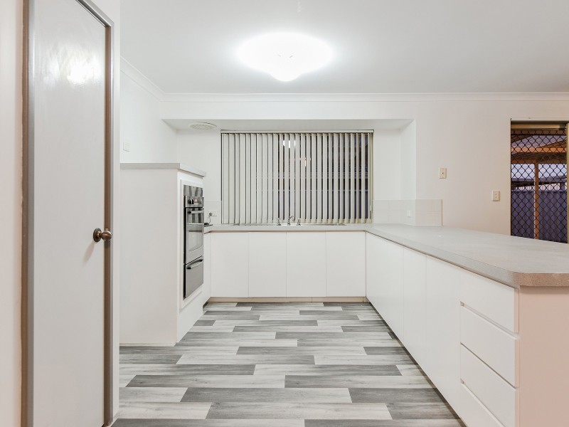 55 Endeavour Drive, Port Kennedy WA 6172