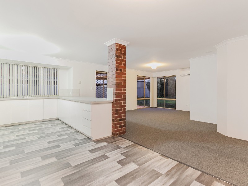 55 Endeavour Drive, Port Kennedy WA 6172