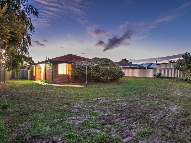 55 Endeavour Drive, Port Kennedy WA 6172