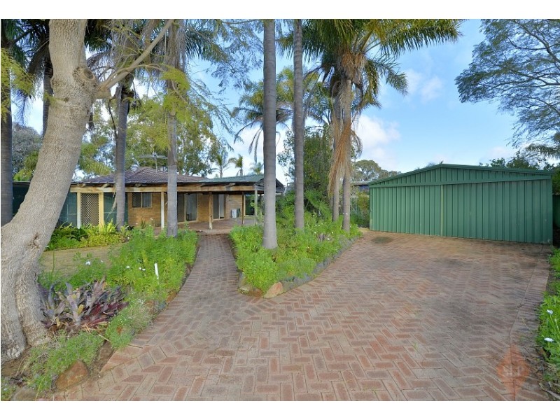 1 Valentino Close, Greenfields WA 6210