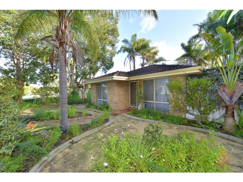 1 Valentino Close, Greenfields WA 6210