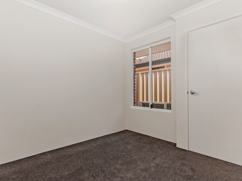 19 Antrim Way, Bertram WA 6167