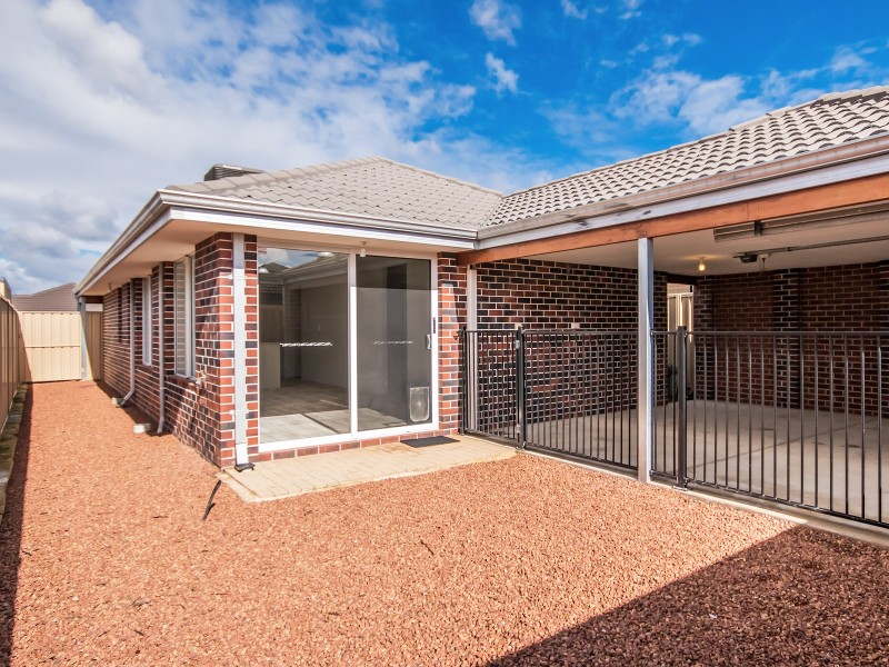 19 Antrim Way, Bertram WA 6167