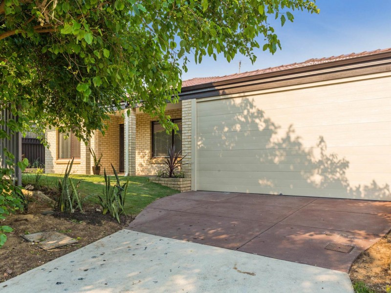 7 Novak Court, Hamilton Hill WA 6163