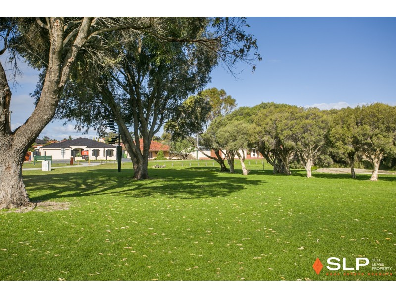 472 Rockingham Road, Munster WA 6166