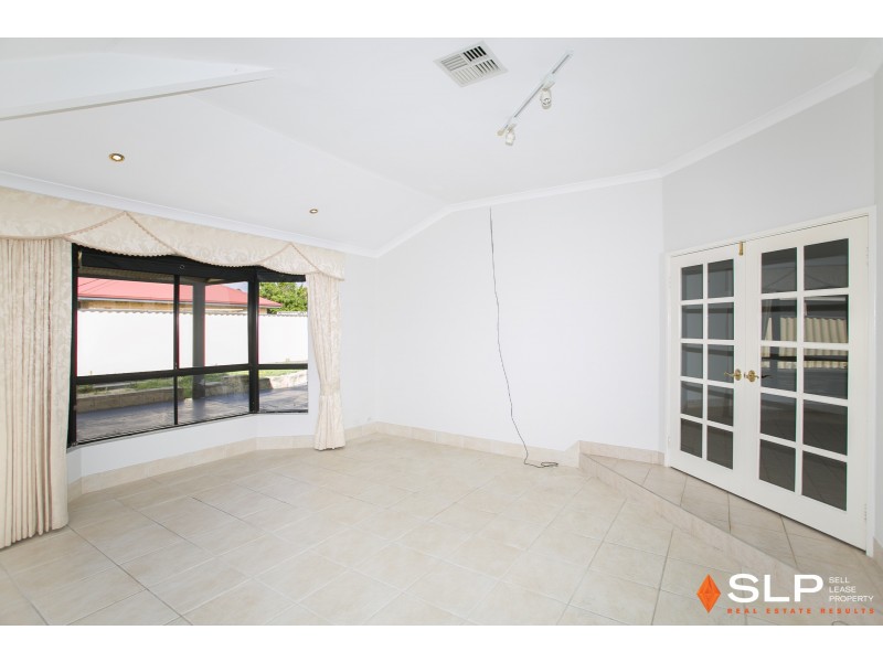 472 Rockingham Road, Munster WA 6166