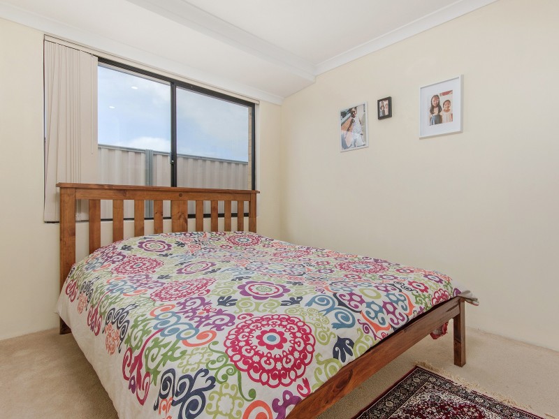 15 Oliver Vista, Bertram WA 6167