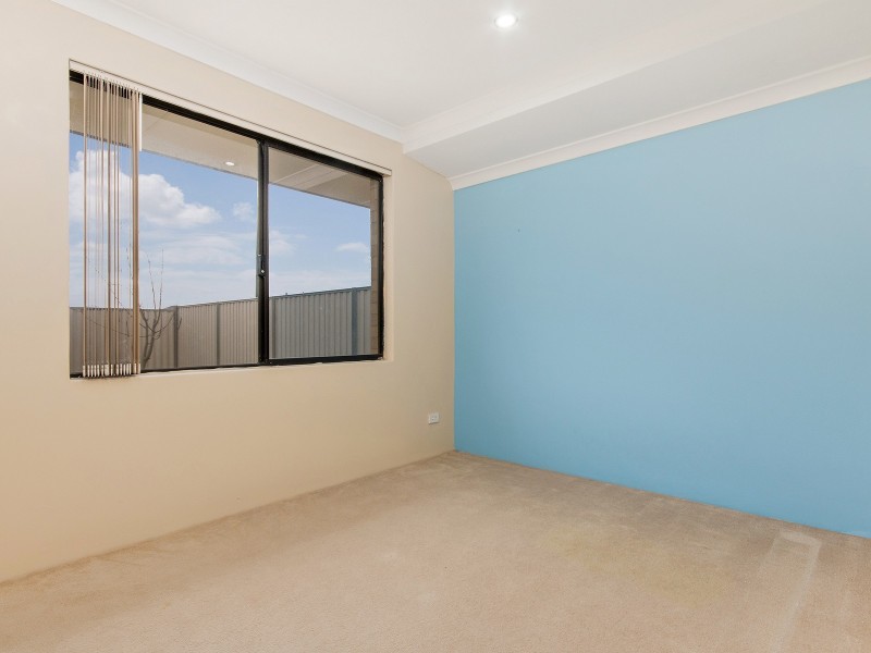 15 Oliver Vista, Bertram WA 6167