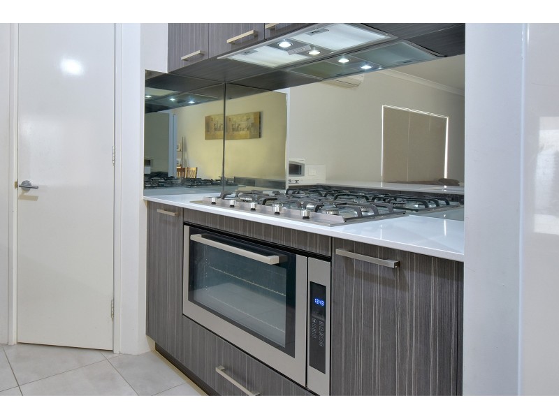 12 Dresden Street, Hocking WA 6065