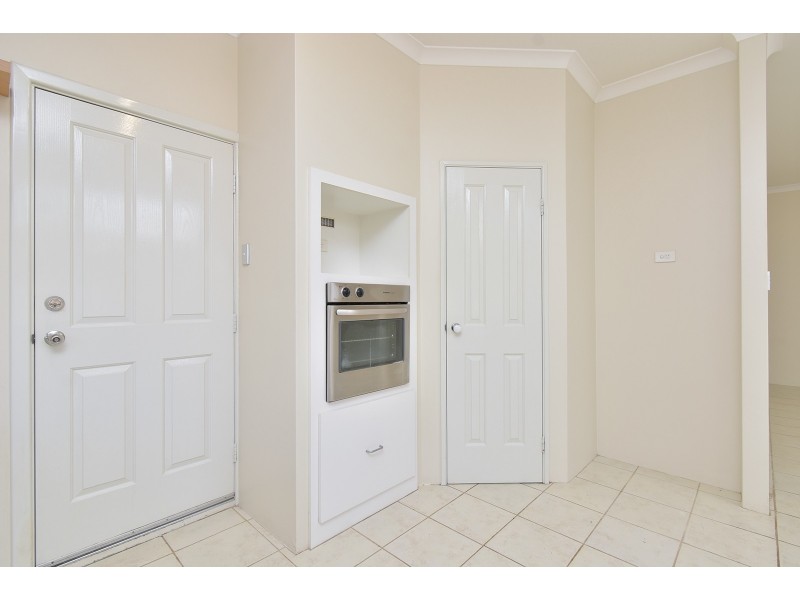 93 East Road, Hocking WA 6065