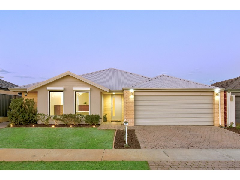 97 Boomerang Loop, Banksia Grove WA 6031