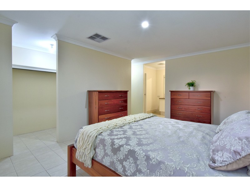 97 Boomerang Loop, Banksia Grove WA 6031