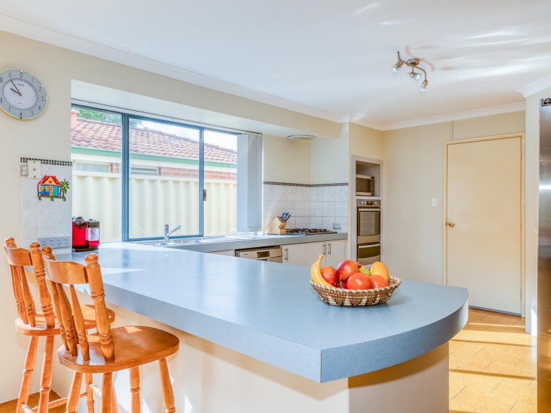 29 Lansdowne Entrance, Canning Vale WA 6155