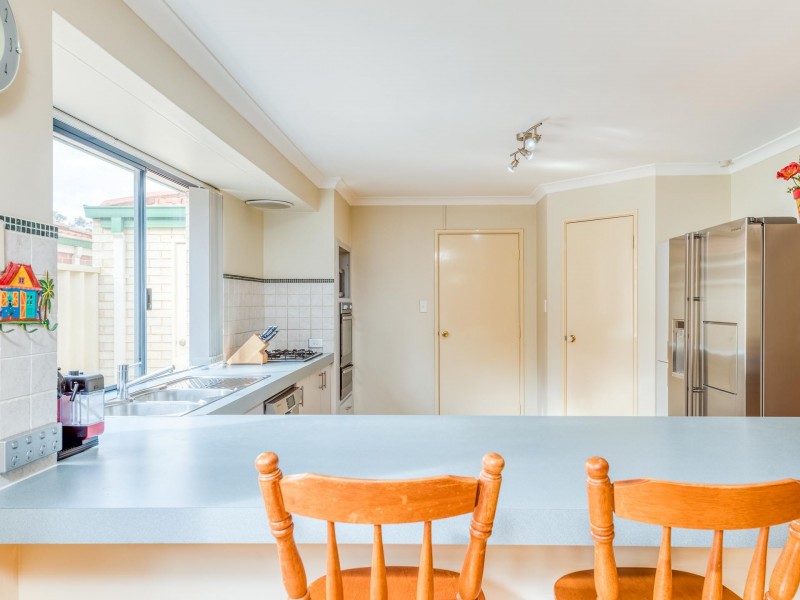29 Lansdowne Entrance, Canning Vale WA 6155