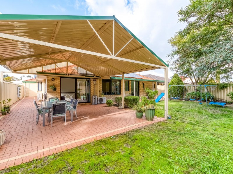 29 Lansdowne Entrance, Canning Vale WA 6155