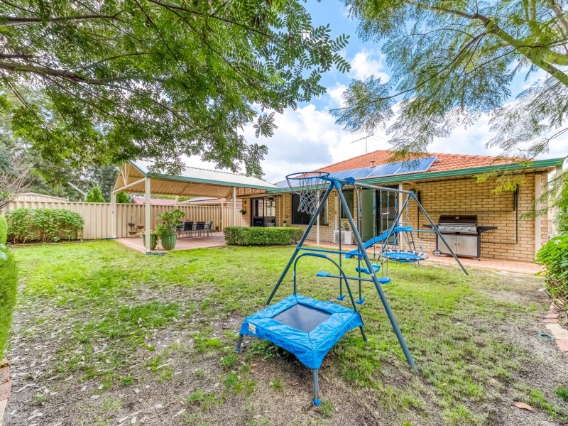 29 Lansdowne Entrance, Canning Vale WA 6155