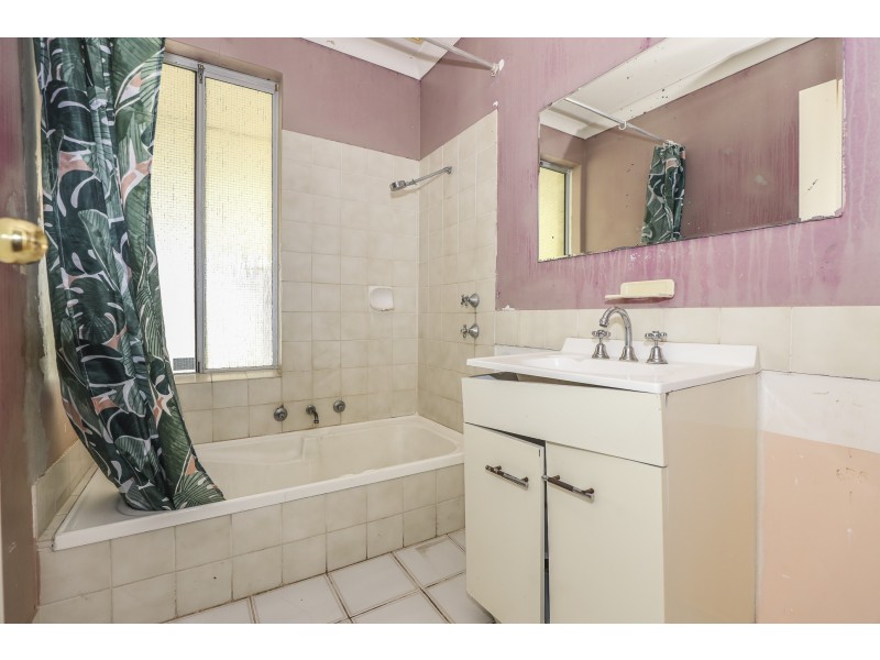 48 Sacramento Avenue, Beechboro WA 6063