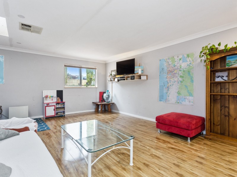 247 Yangebup Road, Yangebup WA 6164