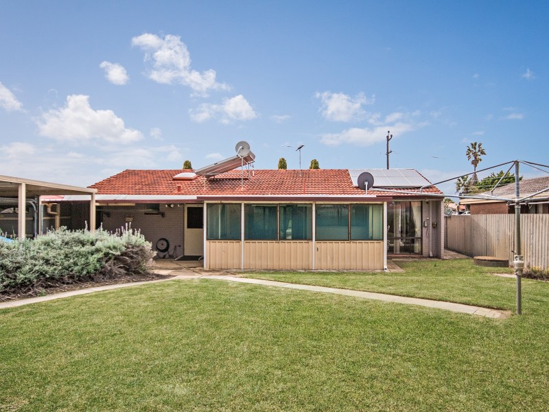 58 Waterton Way, Cooloongup WA 6168