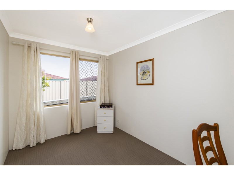 6 Barracuda Rise, Warnbro WA 6169