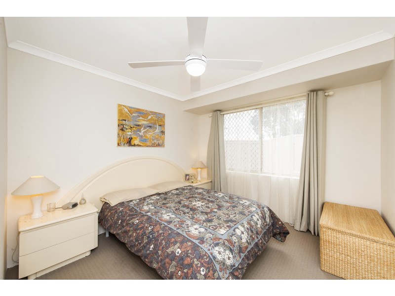 6 Barracuda Rise, Warnbro WA 6169