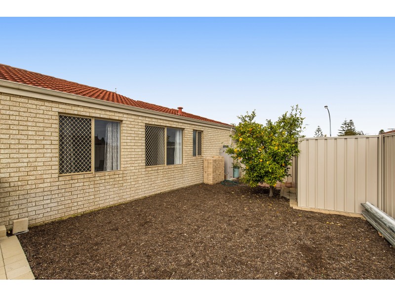 6 Barracuda Rise, Warnbro WA 6169
