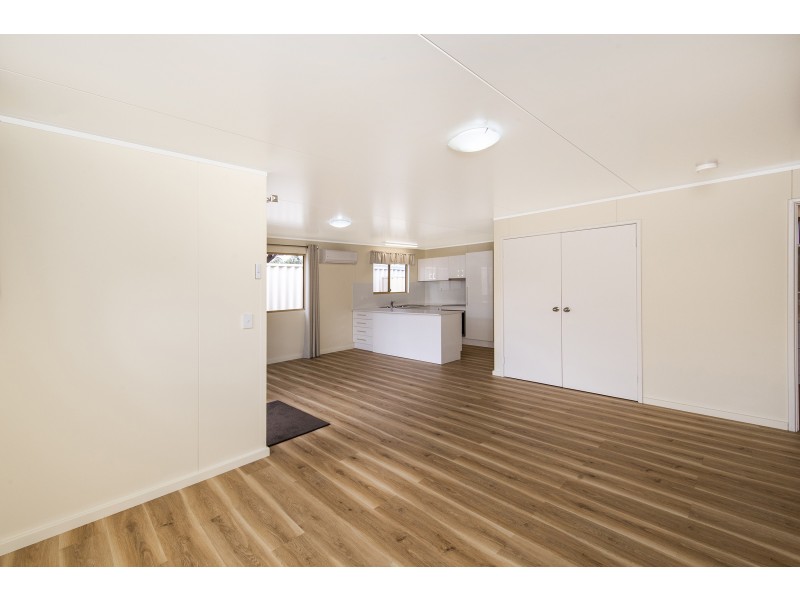 6 Barracuda Rise, Warnbro WA 6169