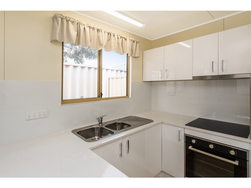 6 Barracuda Rise, Warnbro WA 6169