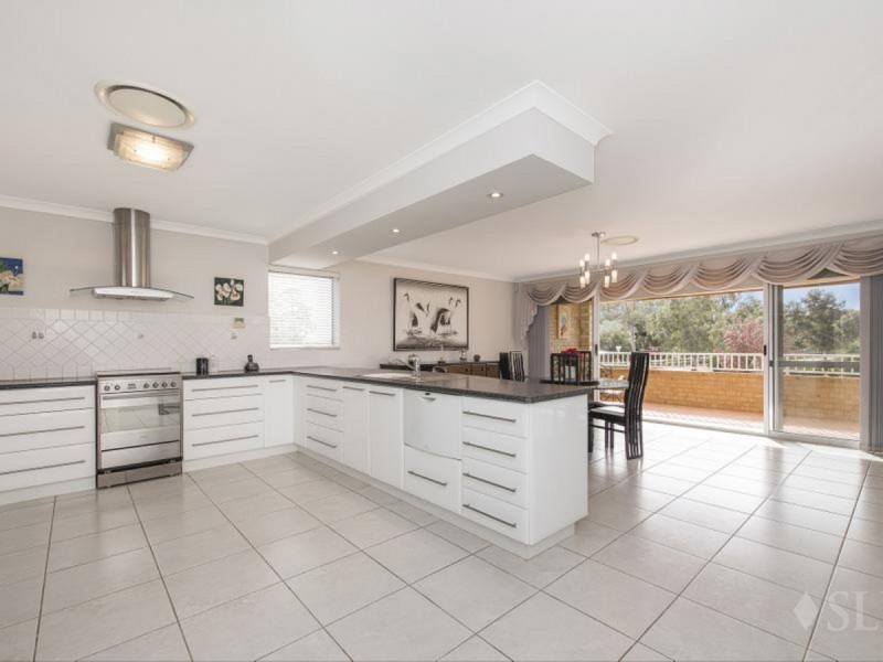 3 Cabernet Place, The Vines WA 6069