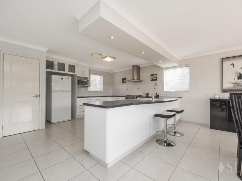 3 Cabernet Place, The Vines WA 6069