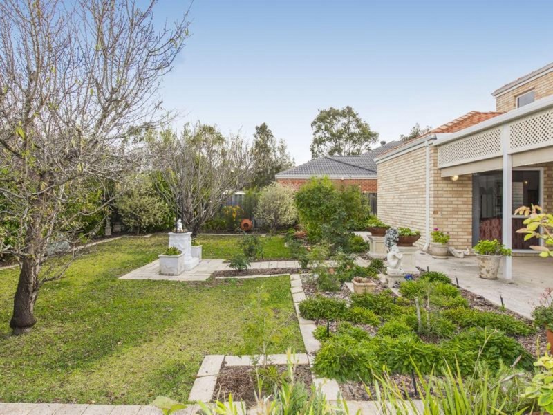 3 Cabernet Place, The Vines WA 6069