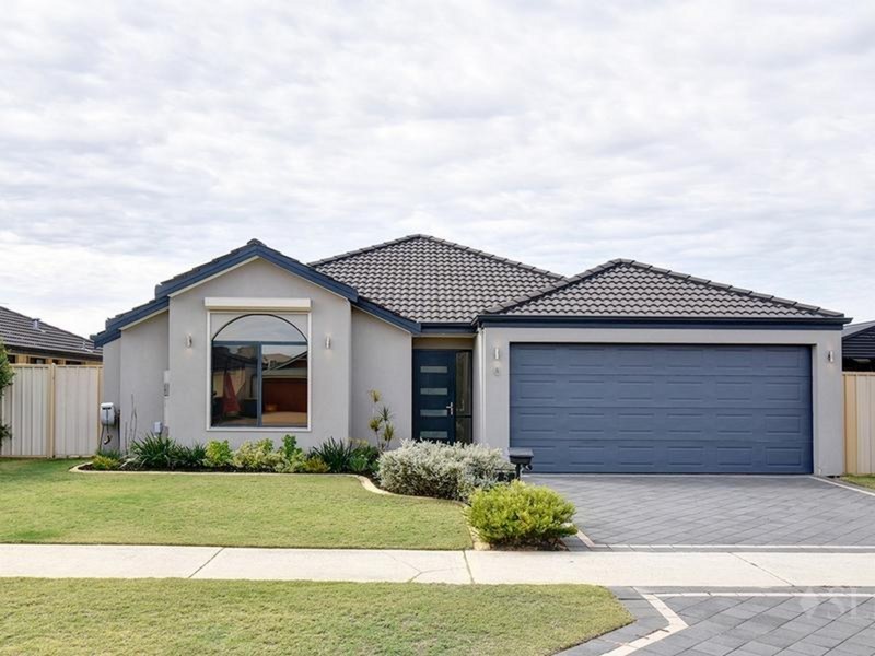 5 Zurich Fairway, Hocking WA 6065