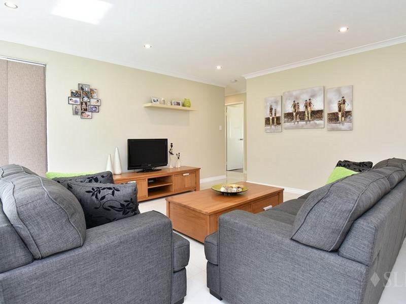 5 Zurich Fairway, Hocking WA 6065