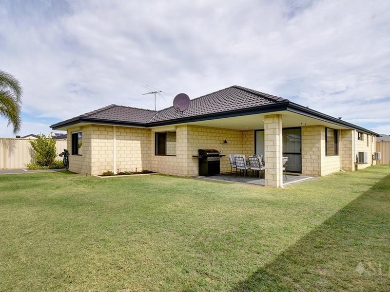 5 Zurich Fairway, Hocking WA 6065