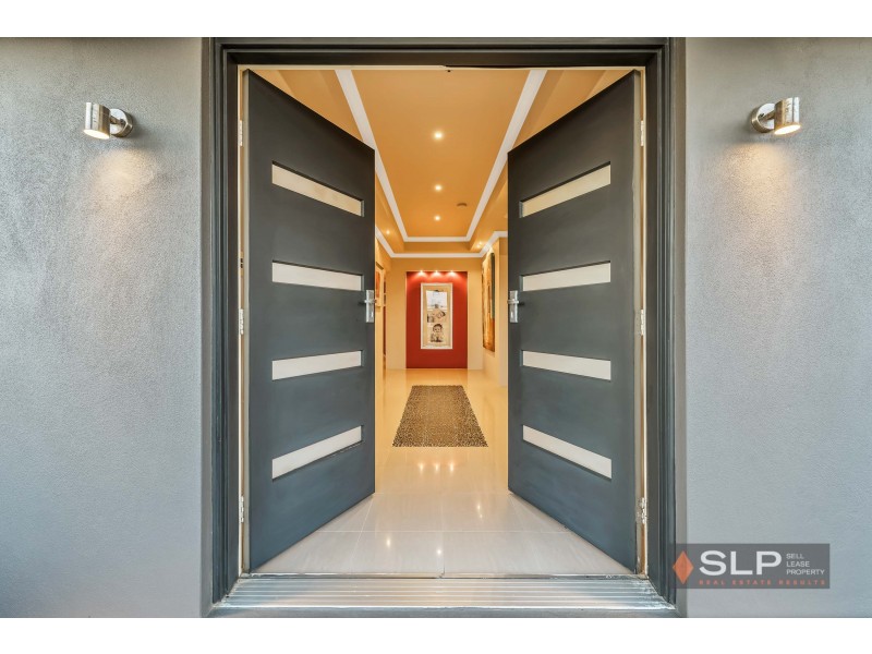 139 Manchester Drive, Hocking WA 6065