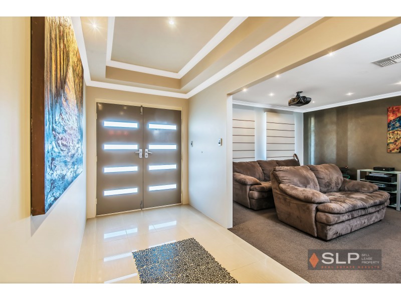 139 Manchester Drive, Hocking WA 6065