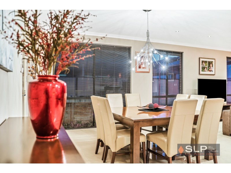 139 Manchester Drive, Hocking WA 6065