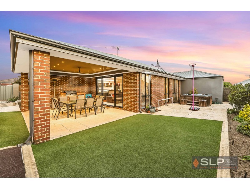 139 Manchester Drive, Hocking WA 6065